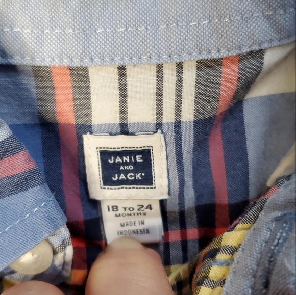 Janie and Jack Boys Blue plaid button down sz 18 - 24 months - Picture 2 of 8